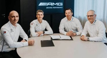 RAVENOL ხდება" ოფიციალური მიმწოდებელი" Mercedes-AMG ავტოსპორტი